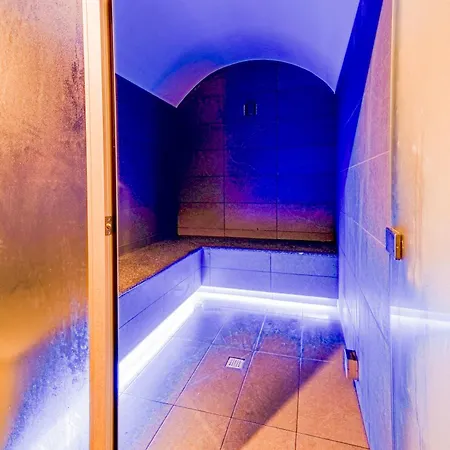 Hotell Lena Village 3*