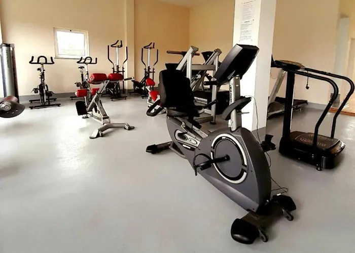 Hotel Lena Village And