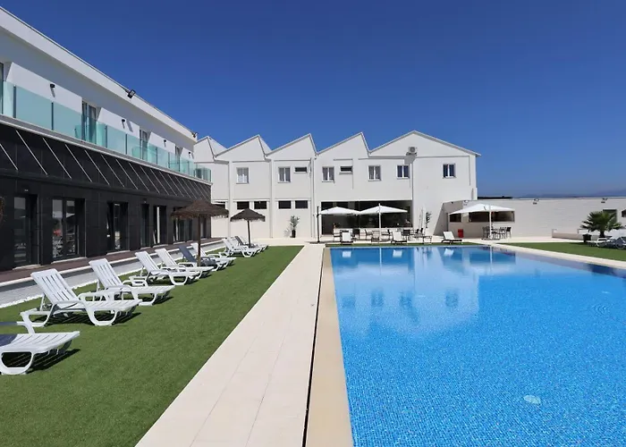 Hotel Lena Village And