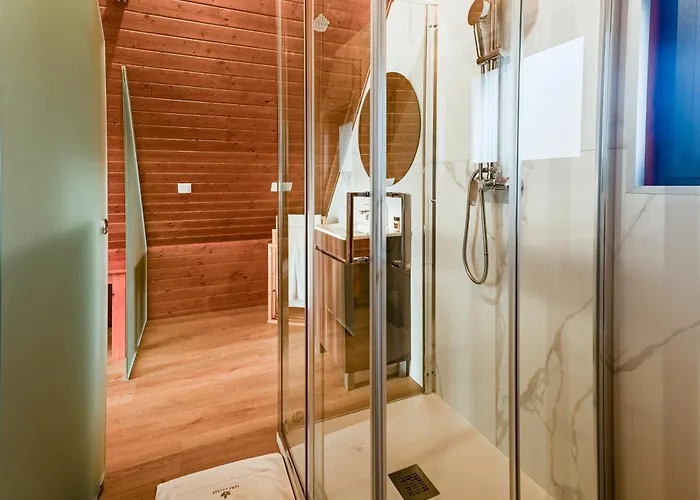 Lena Village And Mortágua